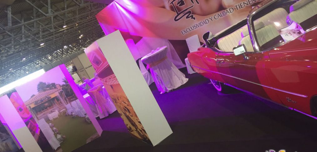 Finca el Recreo, Montaje, Rotulación de vinilos y diseño 3D por Pixel Plus Estudio Gráfico. Diseño en 3D del stand, también diseño y Montaje de vinilos.