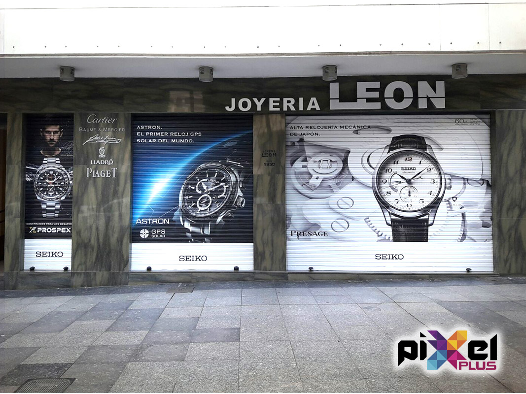 Portfolio de "Joyería León, Impresión Digital, Montaje y Rotulación por Pixel Plus Estudio Gráfico"
